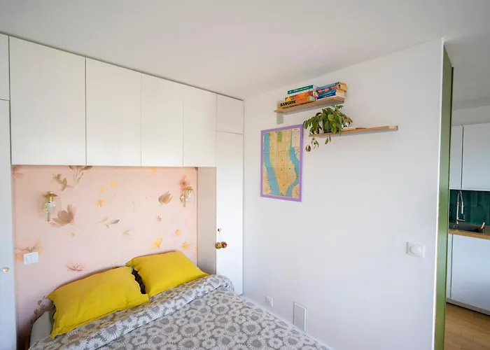 12 - Cosy Apartment