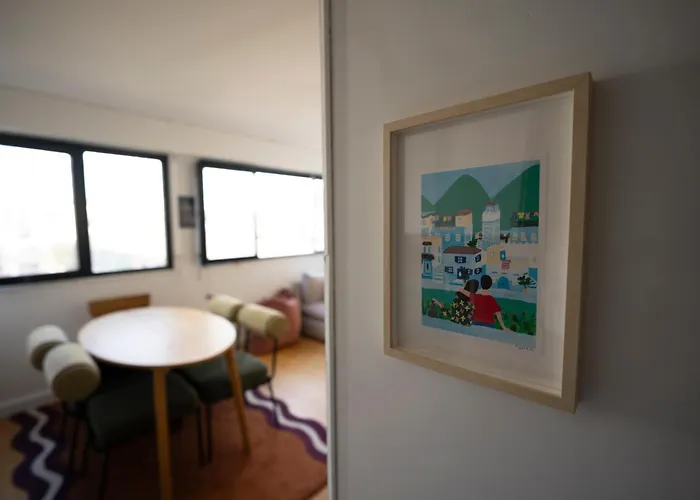 12 - Cosy Apartment *